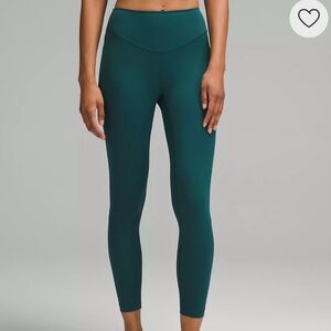 Lululemon Leggings Size 6 in Storm Team